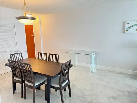 3901 S Ocean Drive Hollywood FL 33019