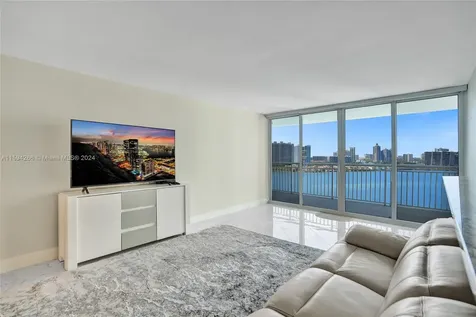 301 174th Street Sunny Isles Beach FL 33160
