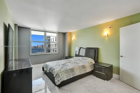 301 174th Street Sunny Isles Beach FL 33160