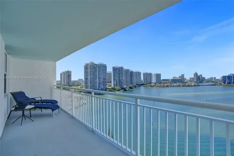 301 174th Street Sunny Isles Beach FL 33160