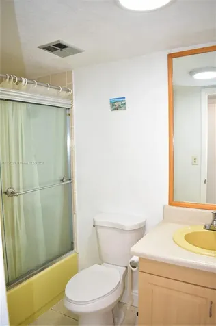 3051 E Sunrise Lakes Drive Sunrise FL 33322