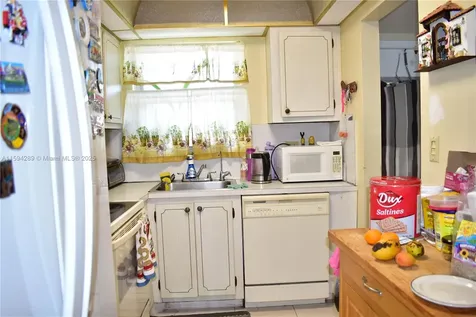 3051 E Sunrise Lakes Drive Sunrise FL 33322