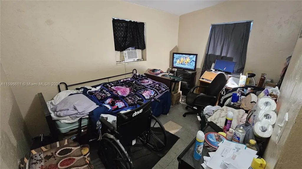 155 NW 30th Terrace Fort Lauderdale FL 33311