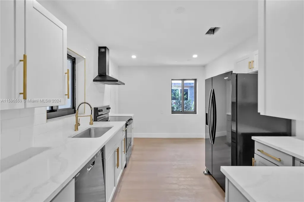 330 SW 29th Avenue Fort Lauderdale FL 33312