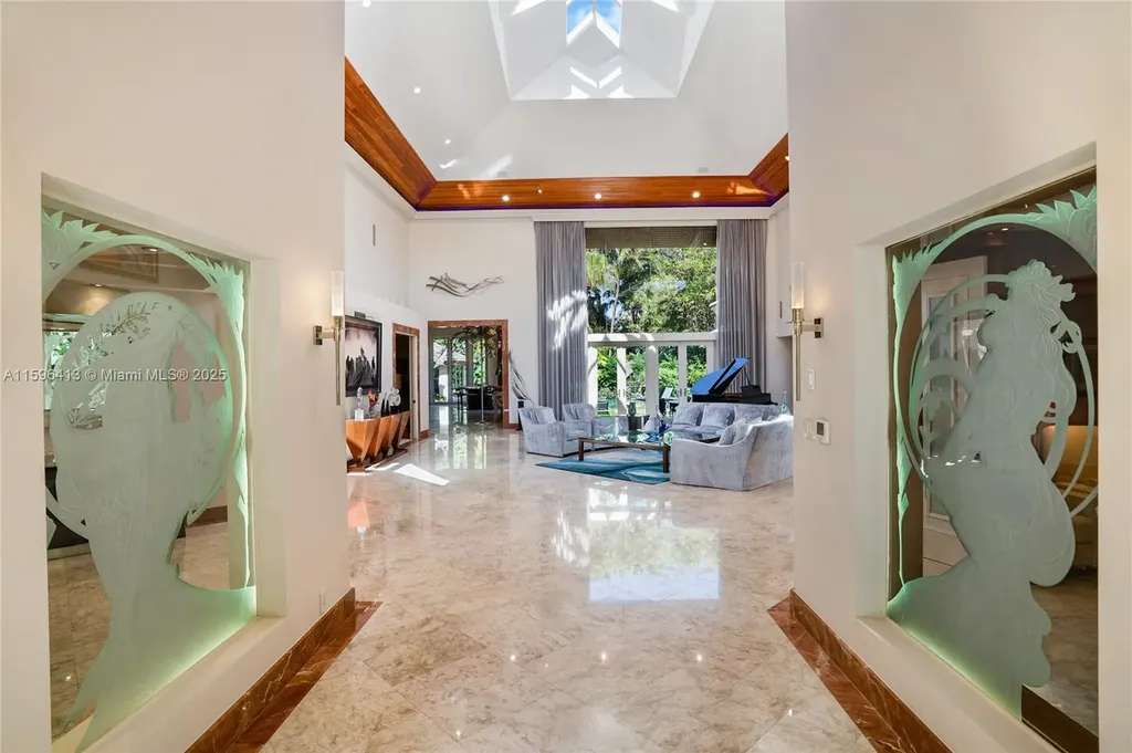 21034 Rosedown Court Boca Raton FL 33433