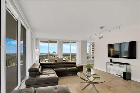 6365 Collins Avenue Miami Beach FL 33141