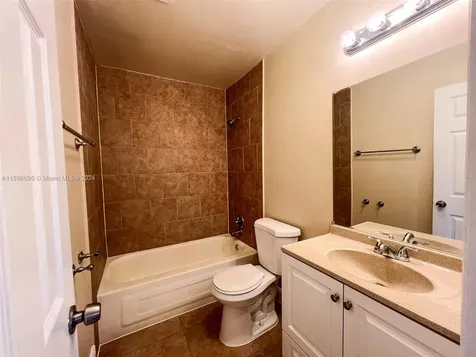 8201 NW 74th Avenue Tamarac FL 33321