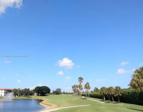 Pembroke Pines FL 33025