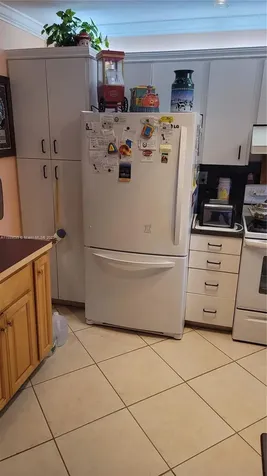 Pembroke Pines FL 33025
