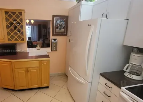 Pembroke Pines FL 33025