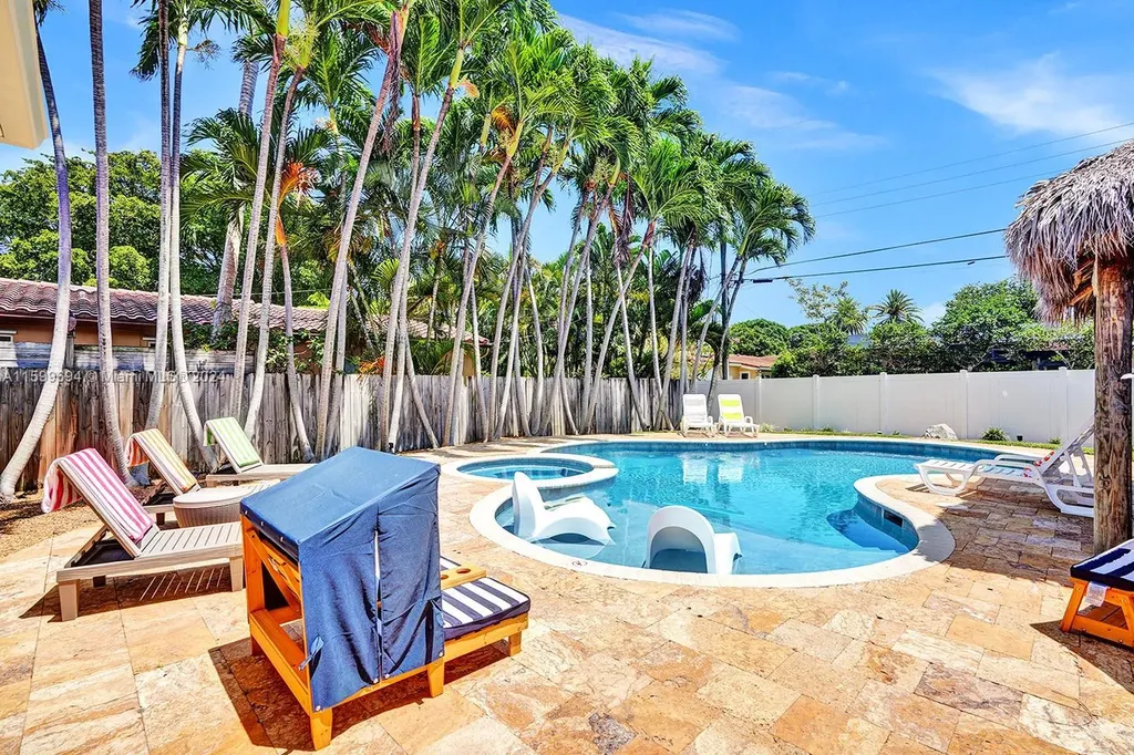1206 Lincoln Street Hollywood FL 33019