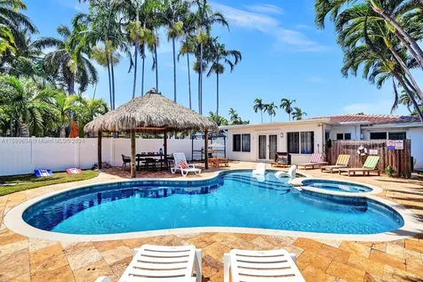1206 Lincoln Street Hollywood FL 33019