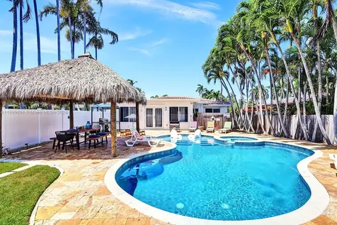 1206 Lincoln Street Hollywood FL 33019