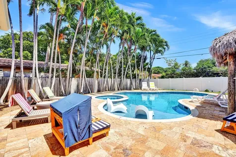 1206 Lincoln Street Hollywood FL 33019