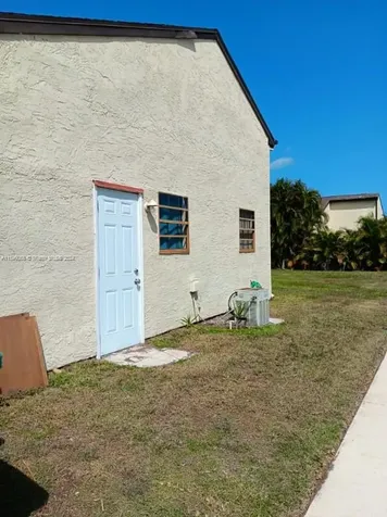1331 SE Carrington Court Port St. Lucie FL 34952