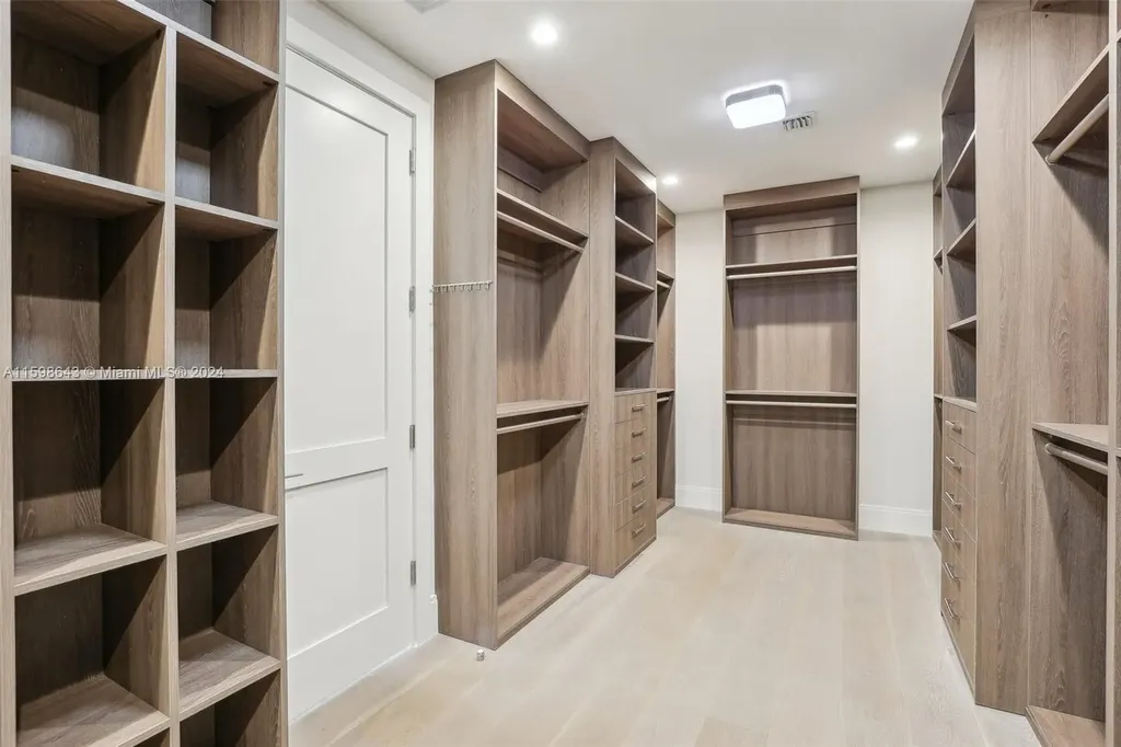 307 Seven Isles Drive Fort Lauderdale FL 33301