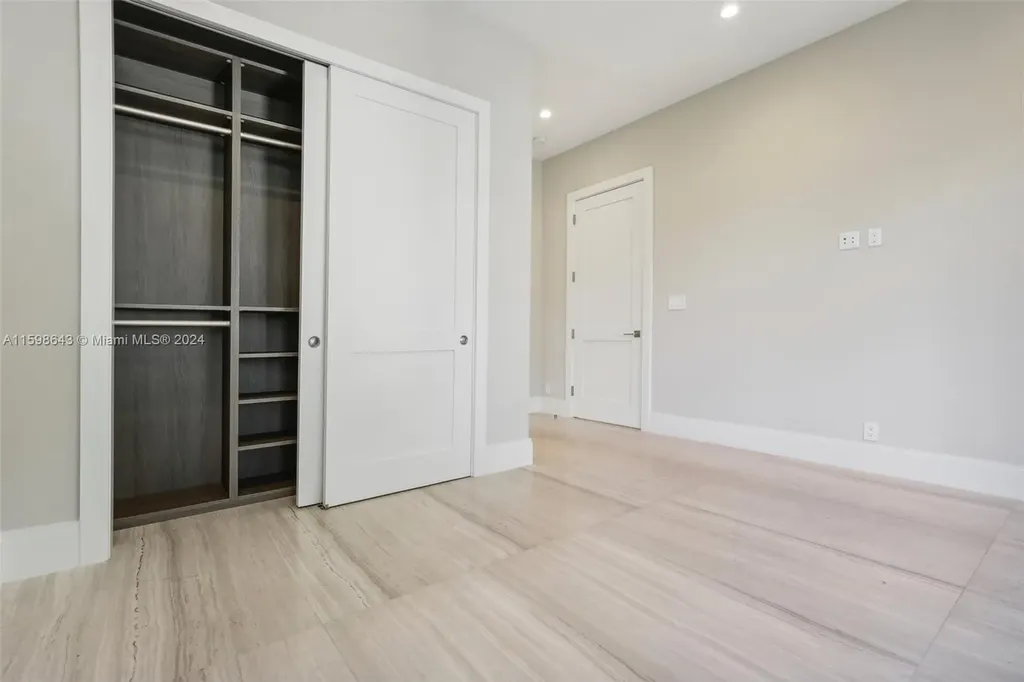 307 Seven Isles Drive Fort Lauderdale FL 33301