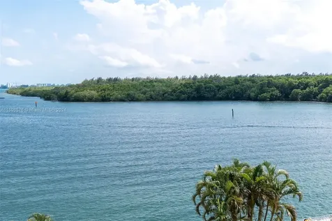 500 Bayview Drive Sunny Isles Beach FL 33160