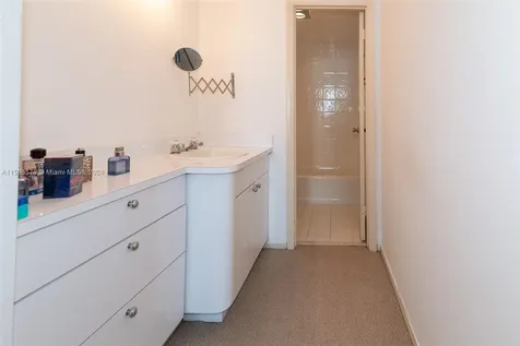 500 Bayview Drive Sunny Isles Beach FL 33160