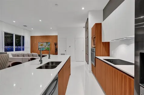 1801 NE 13th Street Fort Lauderdale FL 33304