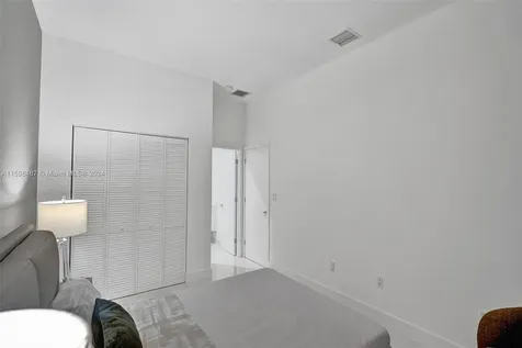 1801 NE 13th Street Fort Lauderdale FL 33304