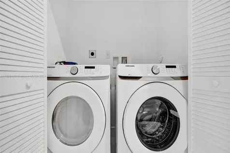 1801 NE 13th Street Fort Lauderdale FL 33304