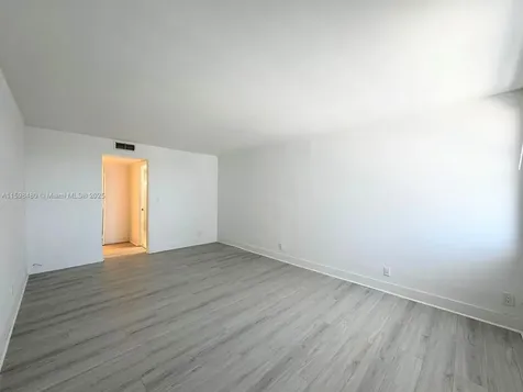 18151 NE 31st Court Aventura FL 33160