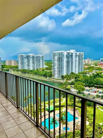 18151 NE 31st Court Aventura FL 33160