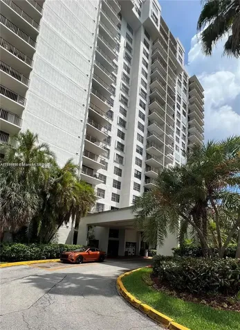 18151 NE 31st Court Aventura FL 33160