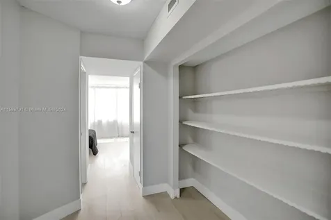 1770 NE 191st Street Miami FL 33179