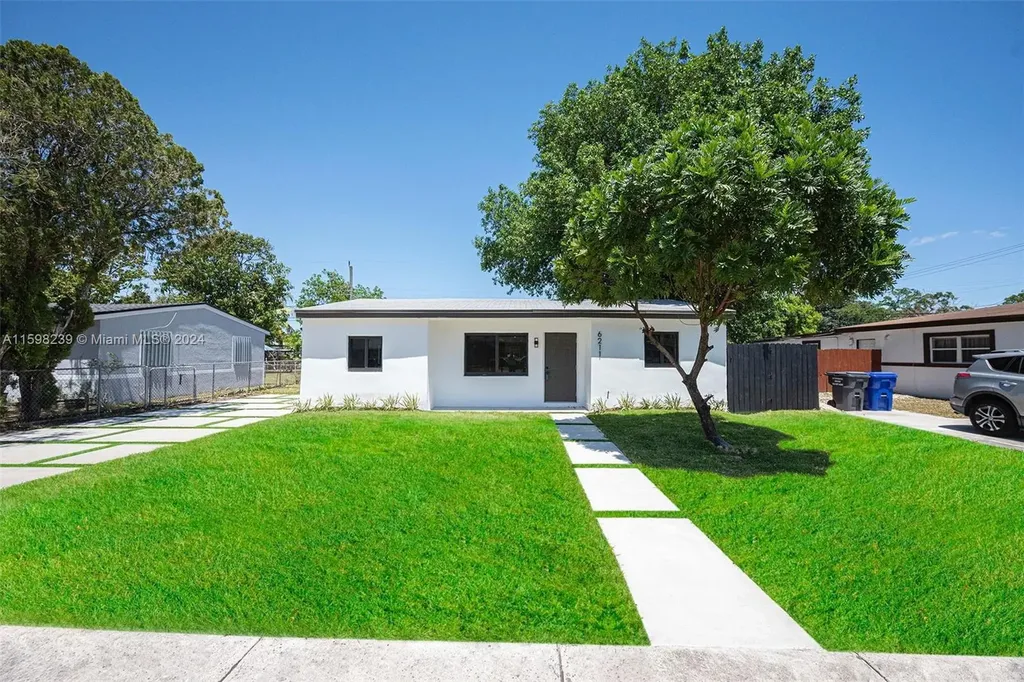6211 Flagler Street Hollywood FL 33023
