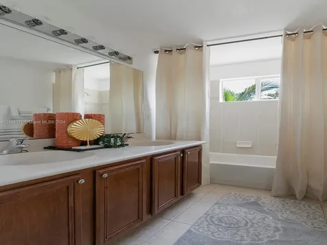 4457 SW 134th Avenue Miramar FL 33027