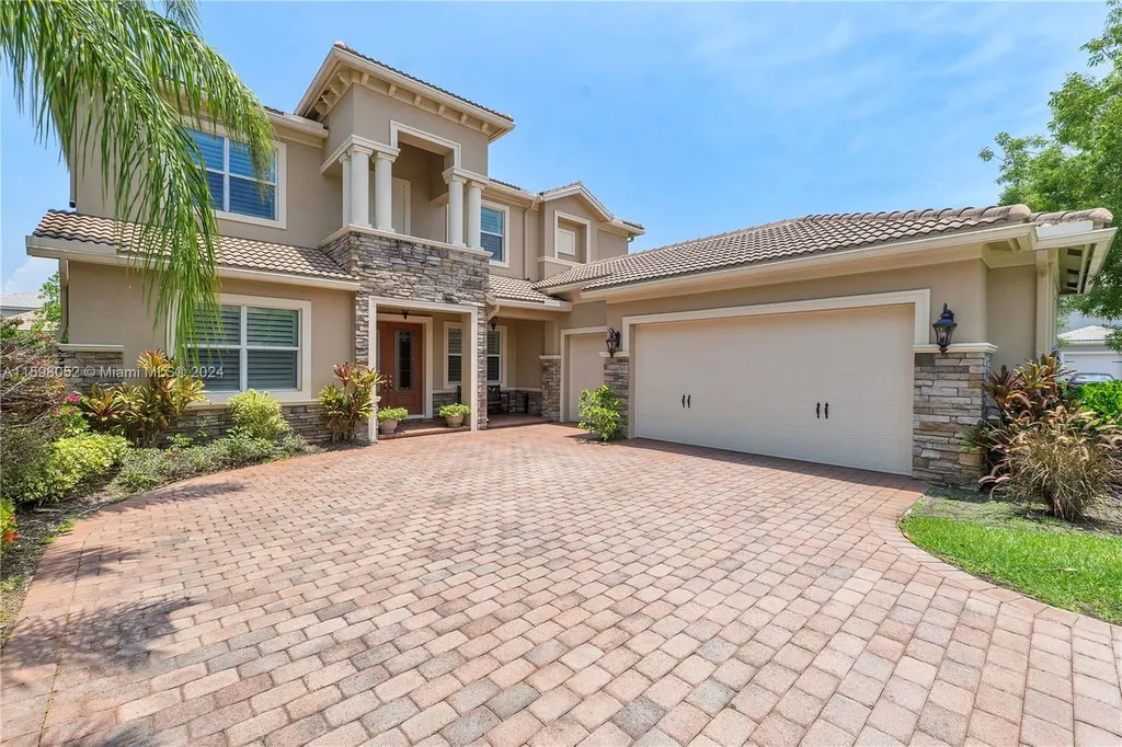 8947 Cypress Grove Lane Royal Palm Beach FL 33411