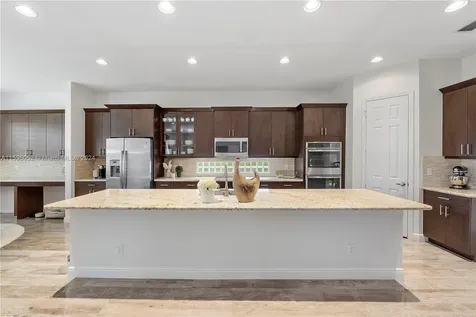 8947 Cypress Grove Lane Royal Palm Beach FL 33411