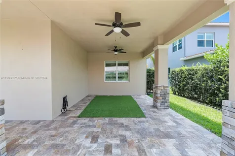 8947 Cypress Grove Lane Royal Palm Beach FL 33411