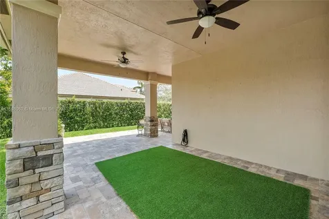 8947 Cypress Grove Lane Royal Palm Beach FL 33411