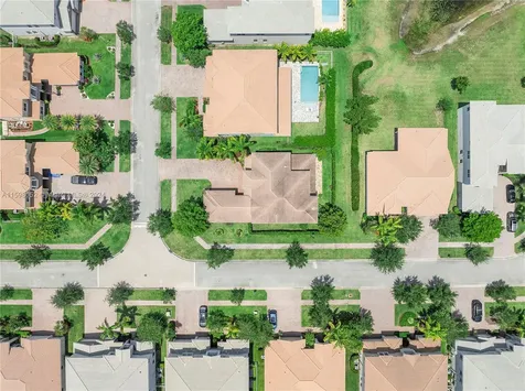 8947 Cypress Grove Lane Royal Palm Beach FL 33411