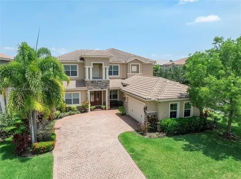 8947 Cypress Grove Lane Royal Palm Beach FL 33411