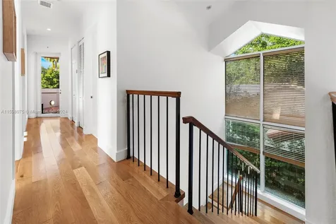 3779 Loquat Avenue Miami FL 33133