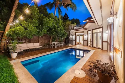 3779 Loquat Avenue Miami FL 33133