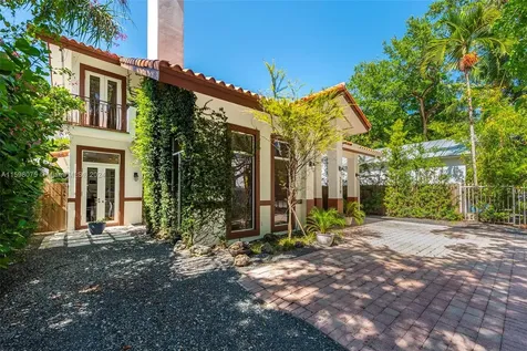 3779 Loquat Avenue Miami FL 33133