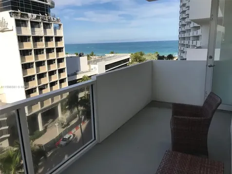 100 Lincoln Road Miami Beach FL 33139