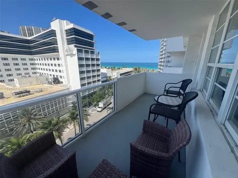100 Lincoln Road Miami Beach FL 33139