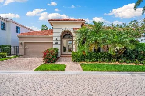 6071 NW 43rd Terrace Boca Raton FL 33496