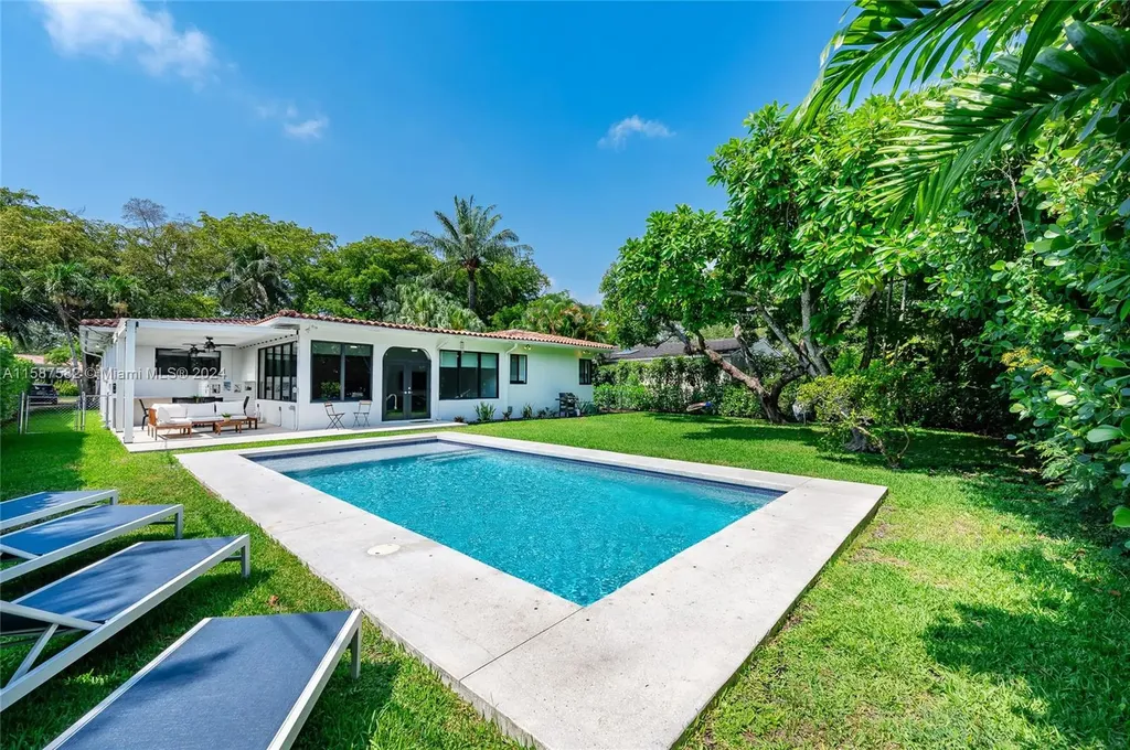 621 Escobar Avenue Coral Gables FL 33134