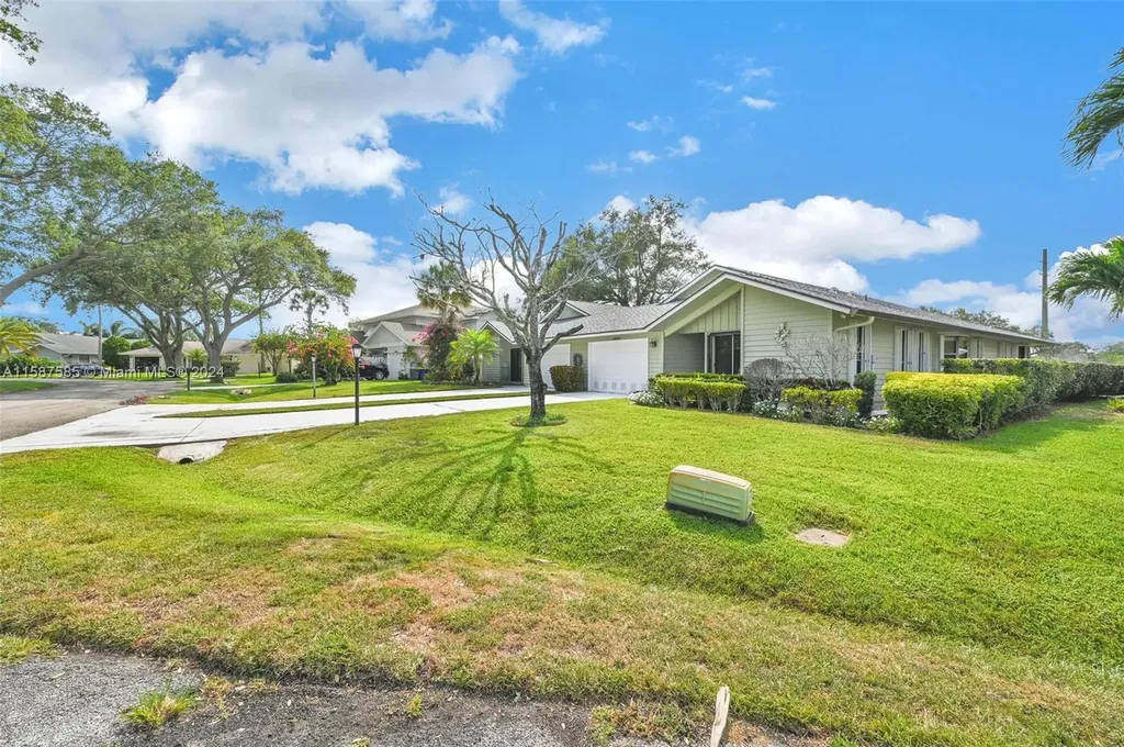 12668 SE Cascades Court Hobe Sound FL 33455