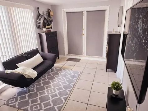 4074 NW 4th Street Miami FL 33126