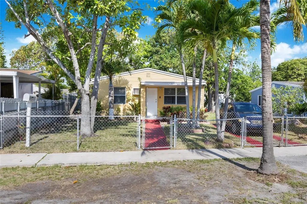 15720 NE 15th Place North Miami Beach FL 33162