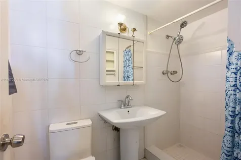 15720 NE 15th Place North Miami Beach FL 33162