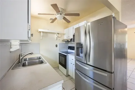 15720 NE 15th Place North Miami Beach FL 33162